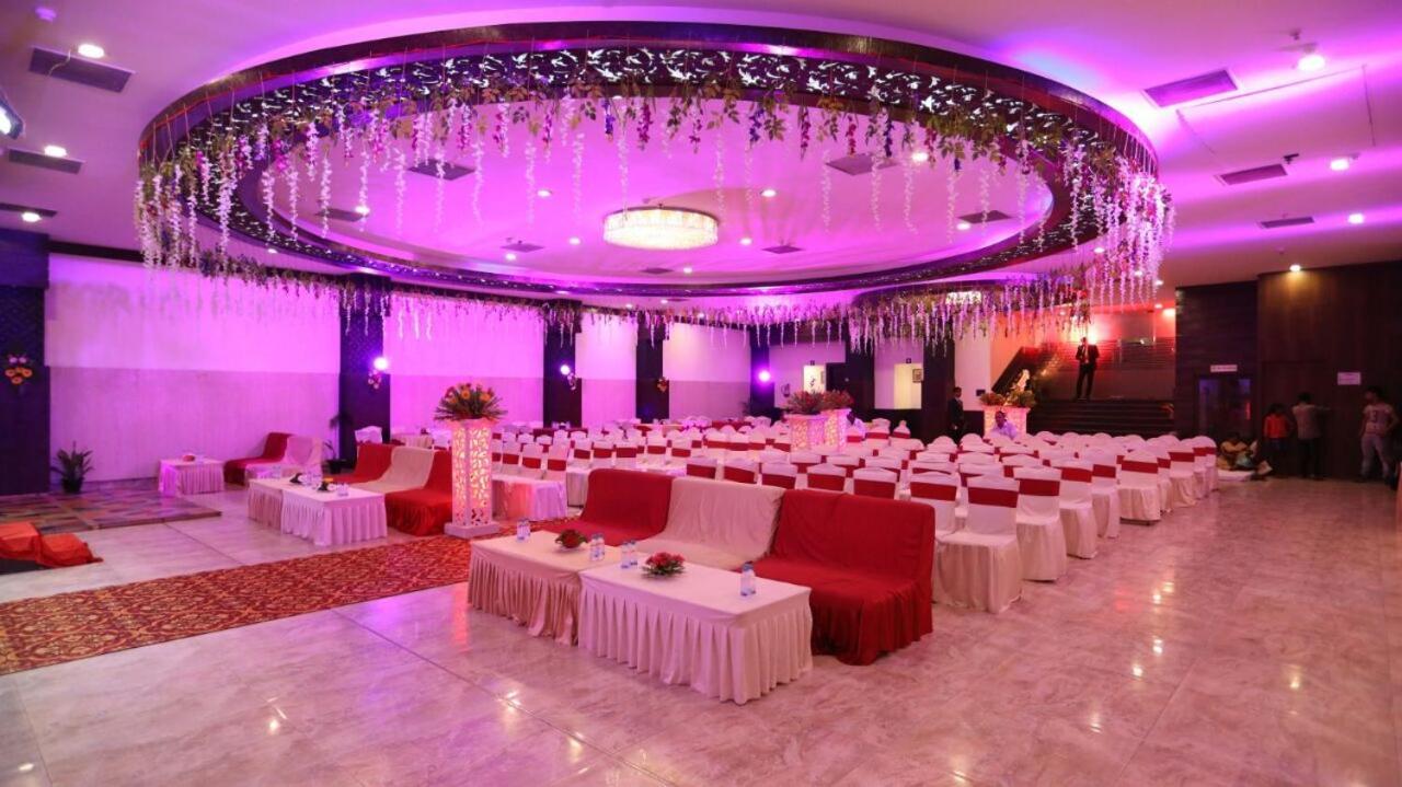 Vijay Paradise Lucknow Exterior foto